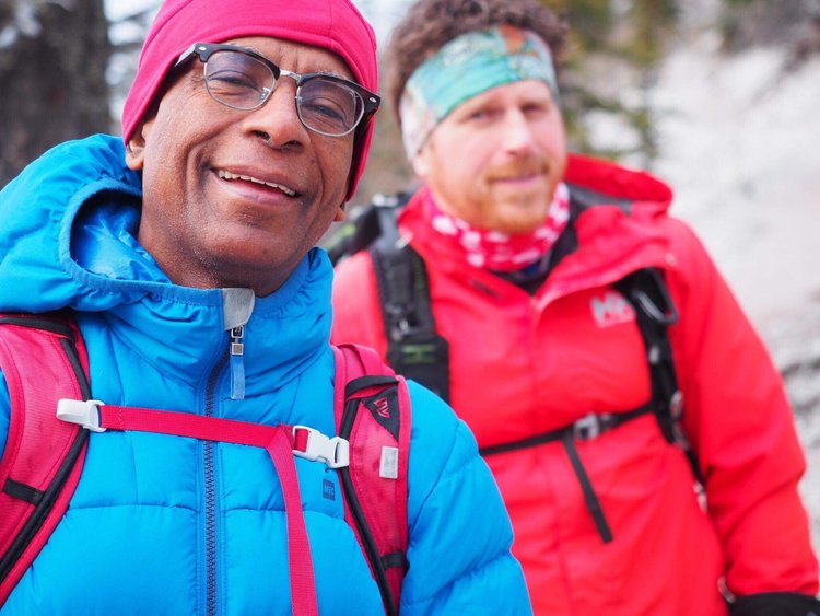 F8A25F63-2AC1-4602-BE31-8FF14EAF9827